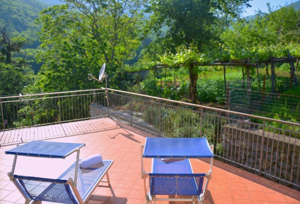 Agriturismo Il Pettirosso Agerola Eksteriør billede